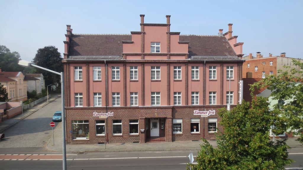 1A Hotel Zimmer Frei Spremberg Ngoại thất bức ảnh